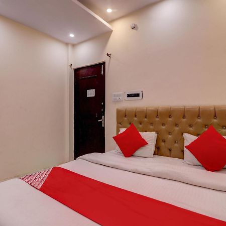 Hotel O Moon Palace Near Sahara Ganj Mall Λάκναου Εξωτερικό φωτογραφία