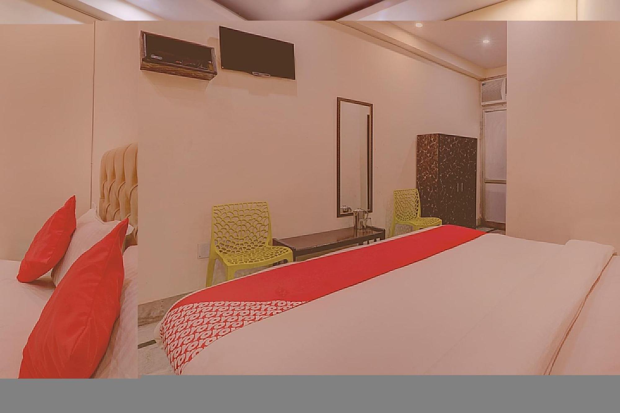 Hotel O Moon Palace Near Sahara Ganj Mall Λάκναου Εξωτερικό φωτογραφία
