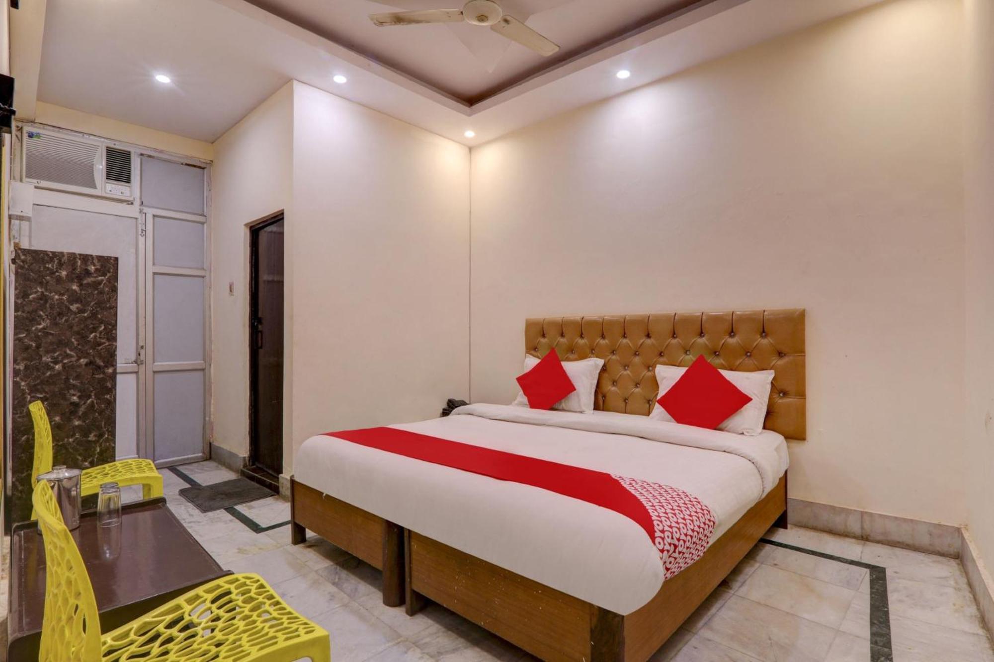 Hotel O Moon Palace Near Sahara Ganj Mall Λάκναου Εξωτερικό φωτογραφία